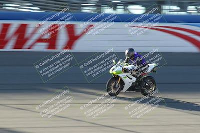 media/Nov-26-2022-Fastrack Riders (Sat) [[b001e85eef]]/Level 1/Session 1 Front Straight/